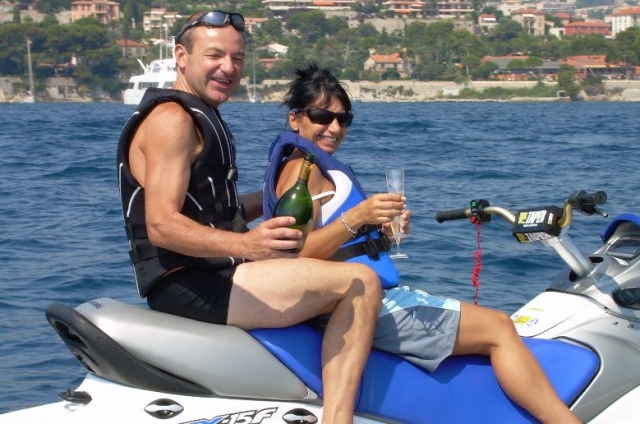  Noleggio moto d'acqua 